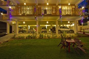 The Paramount Hotel 3*