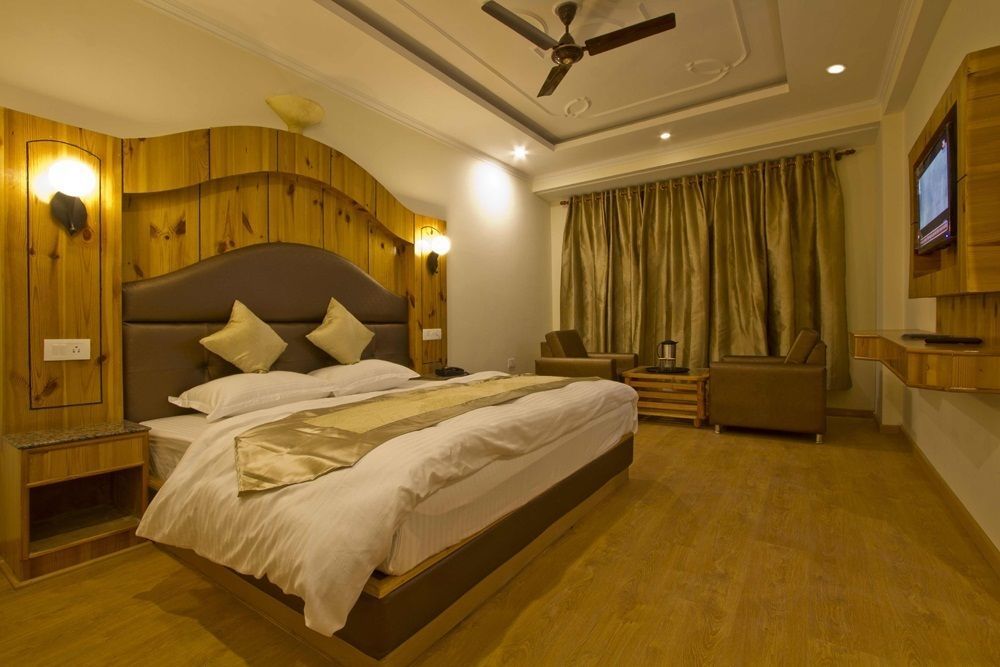 Hotel The Paramount 3*